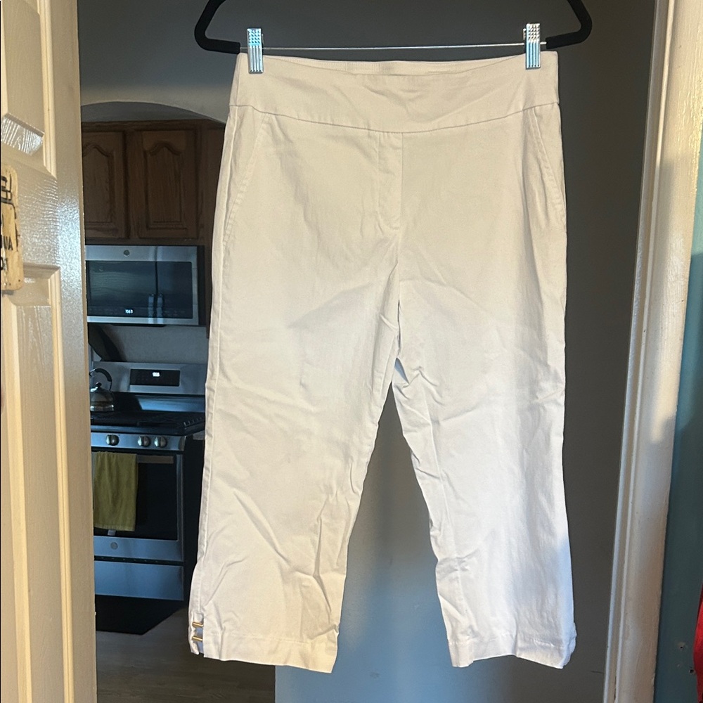 White Capri Pants